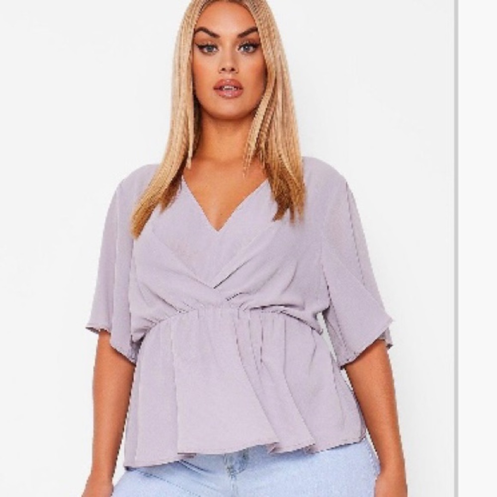 NWT Boohoo Blouse